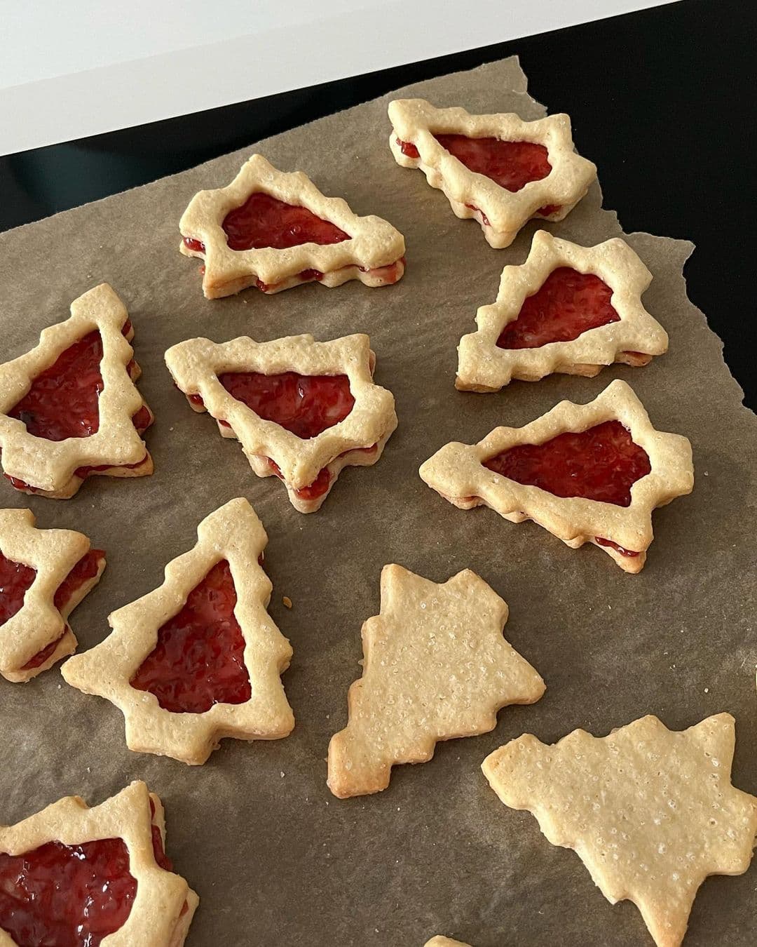 strawberry jam christmas cookies