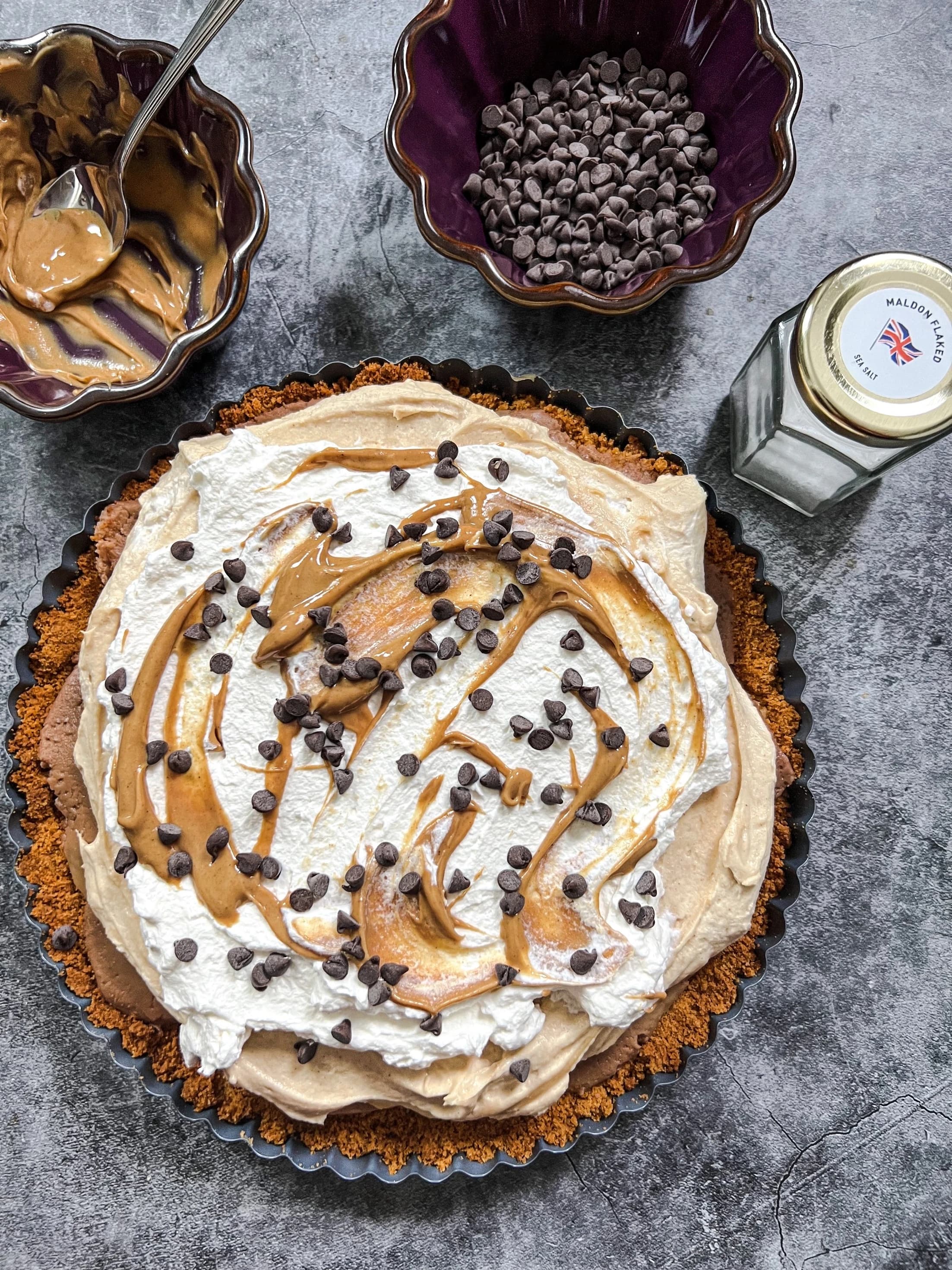 Salted Chocolate Fudge Peanut Butter Banana Pie