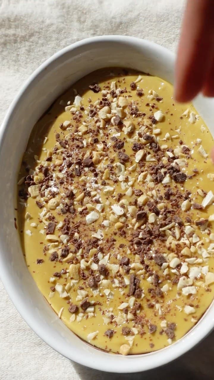 SNICKERS BAKED OATS 