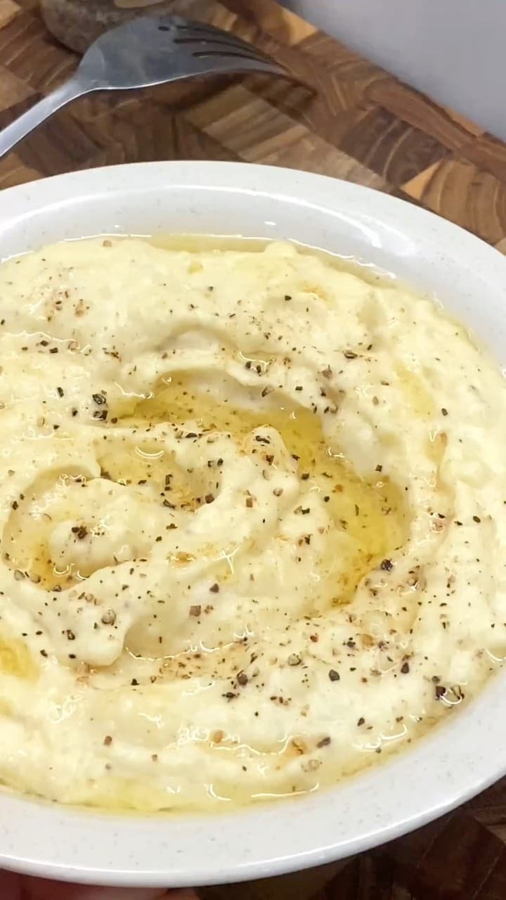 BROWN BUTTER CREAM CHEESE MASHED POTATOES 