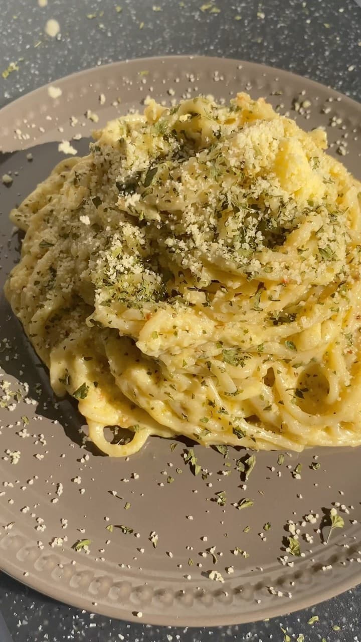 AlFREDO (inspired) SPAGHETTI