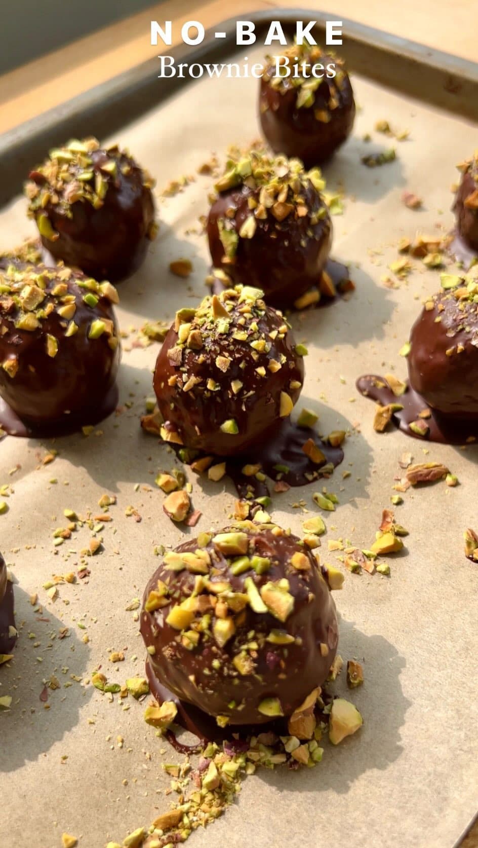 NO-BAKE BROWNIE BITES 