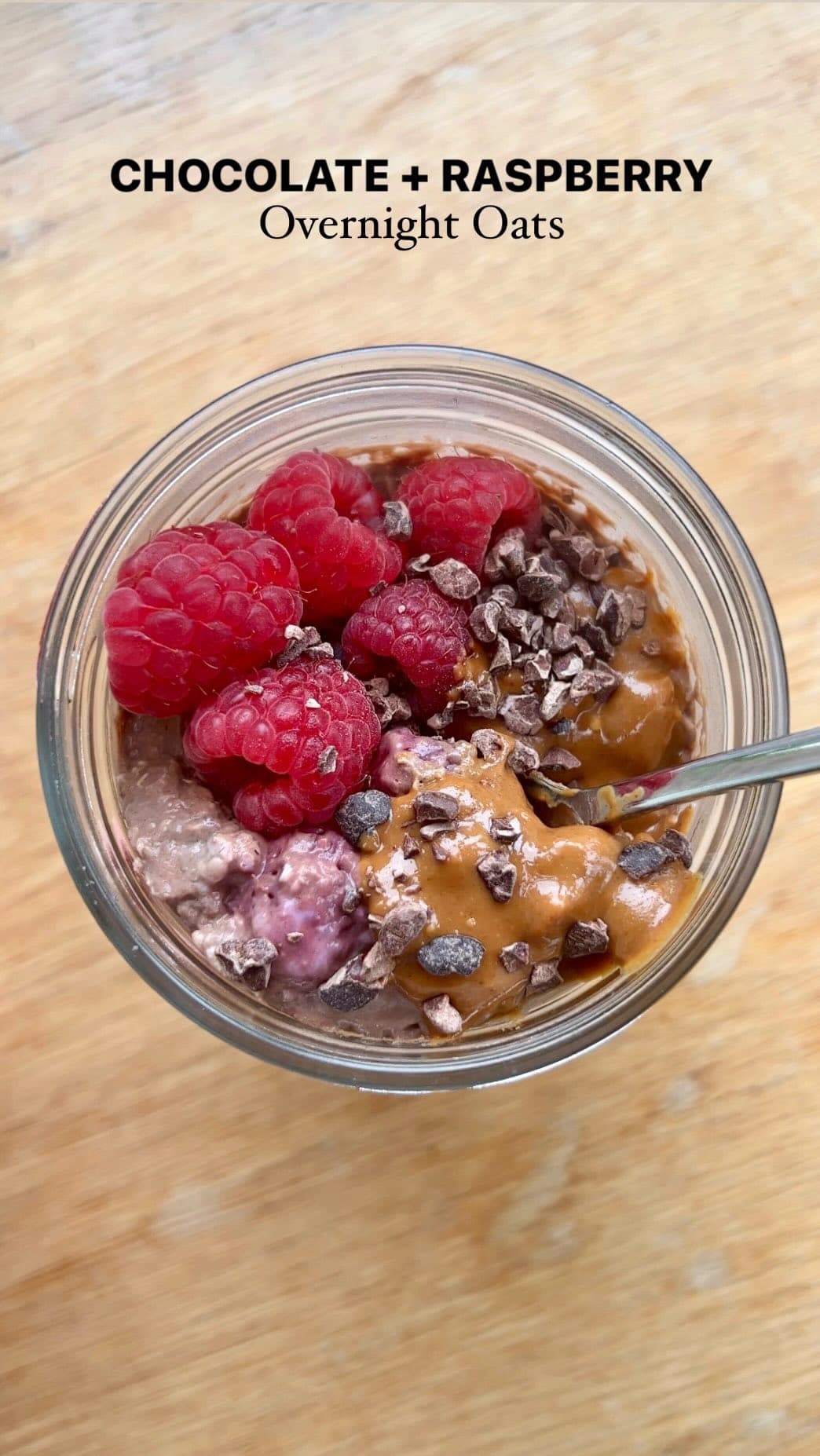 CHOCOLATE + RASPBERRY OVERNIGHT OATS