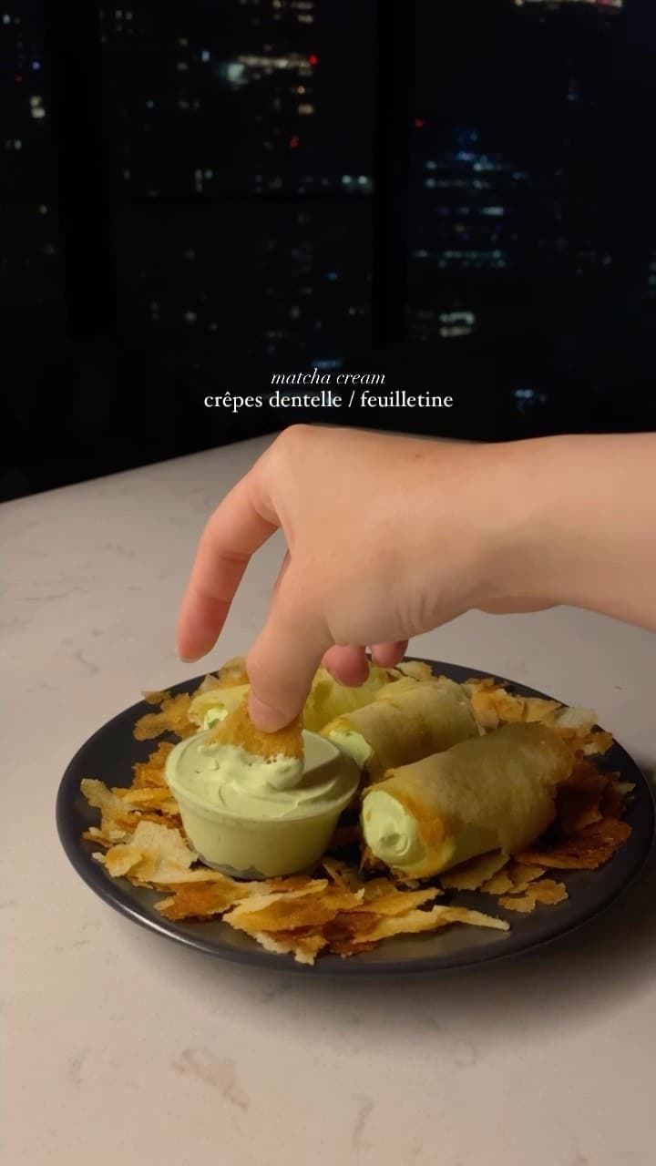 Matcha cream crêpe dentelle / feutilletine