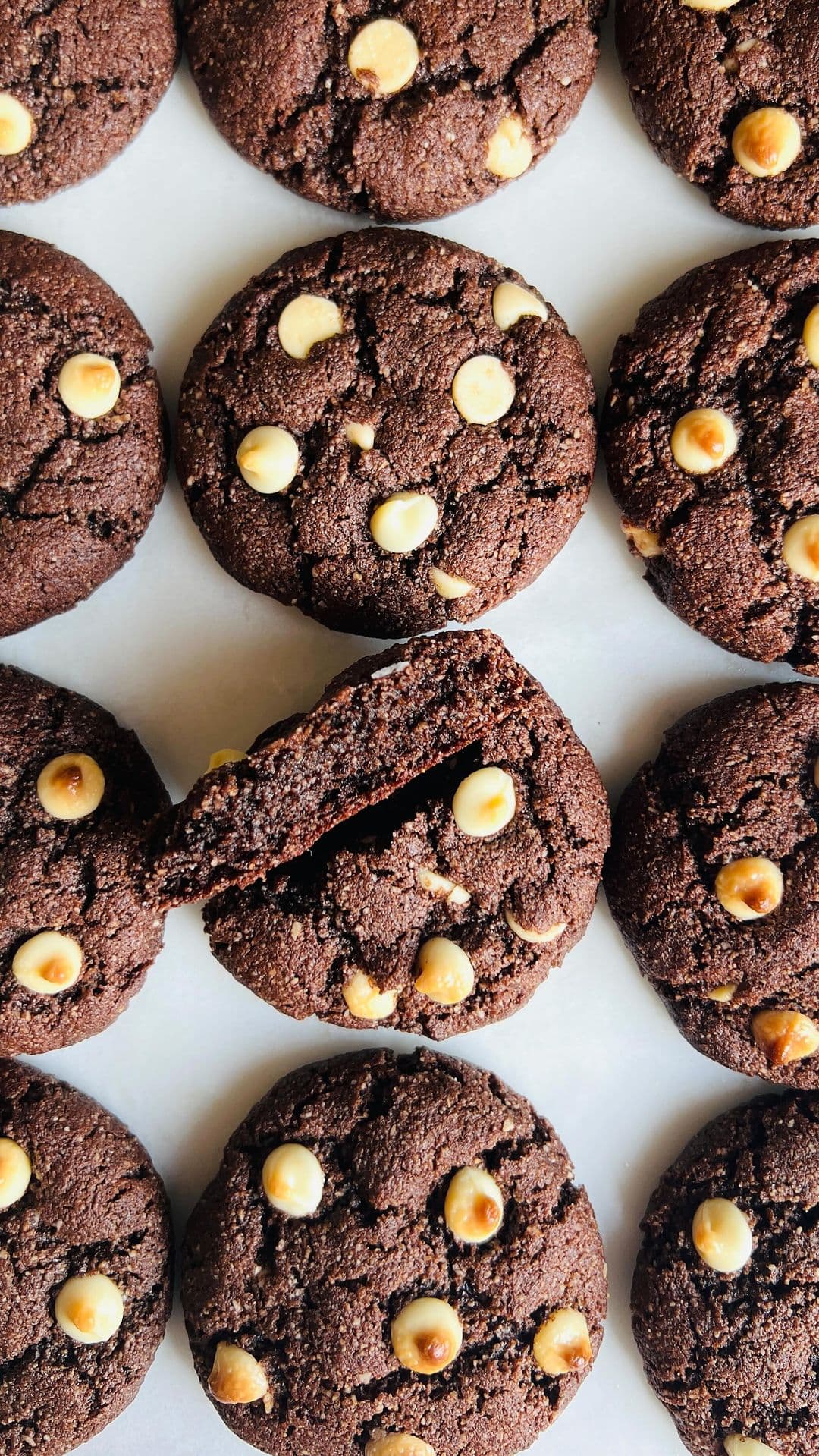 Chocolate Almond Cookies
