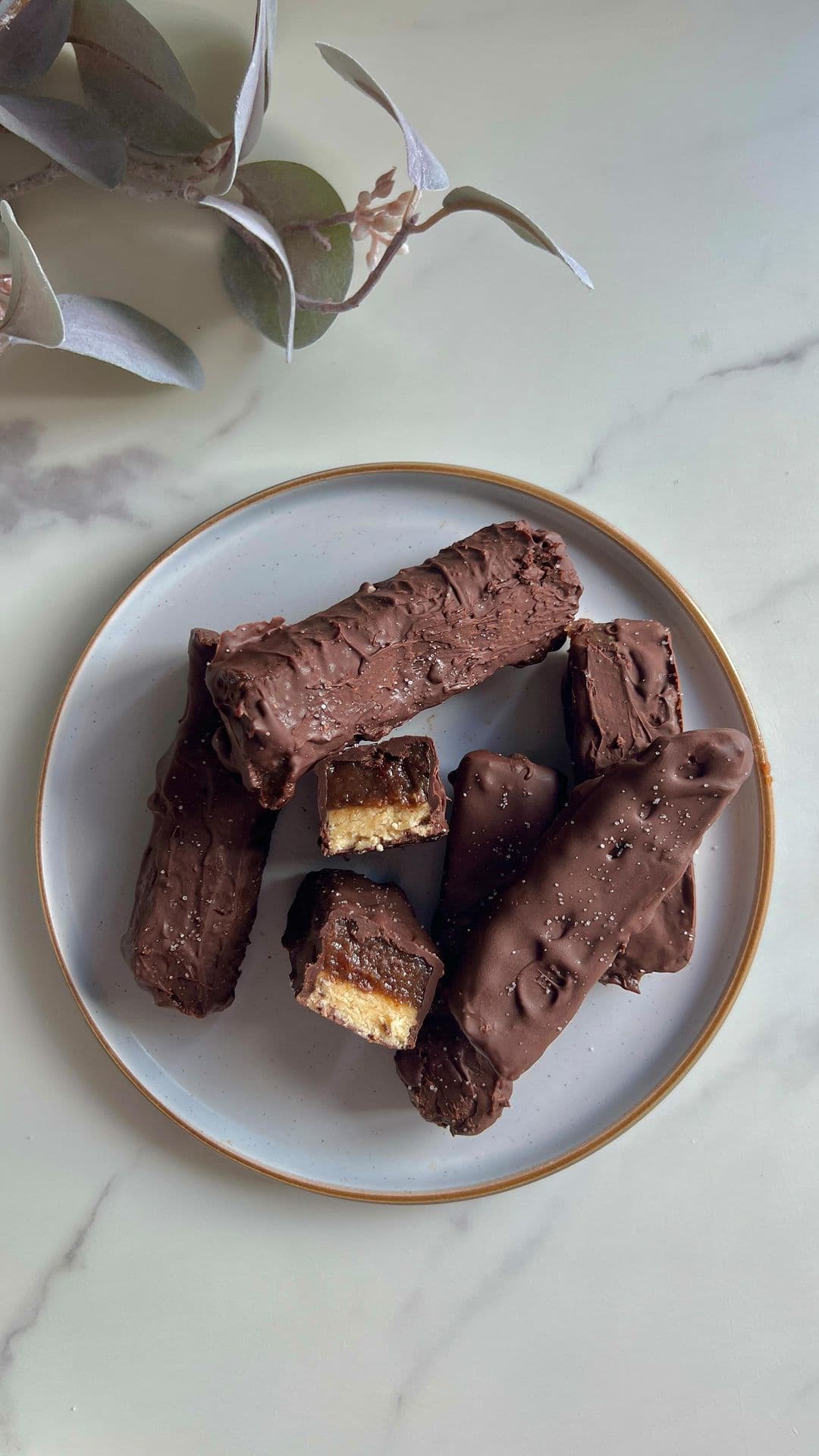 Salted Caramel Protein Bars 