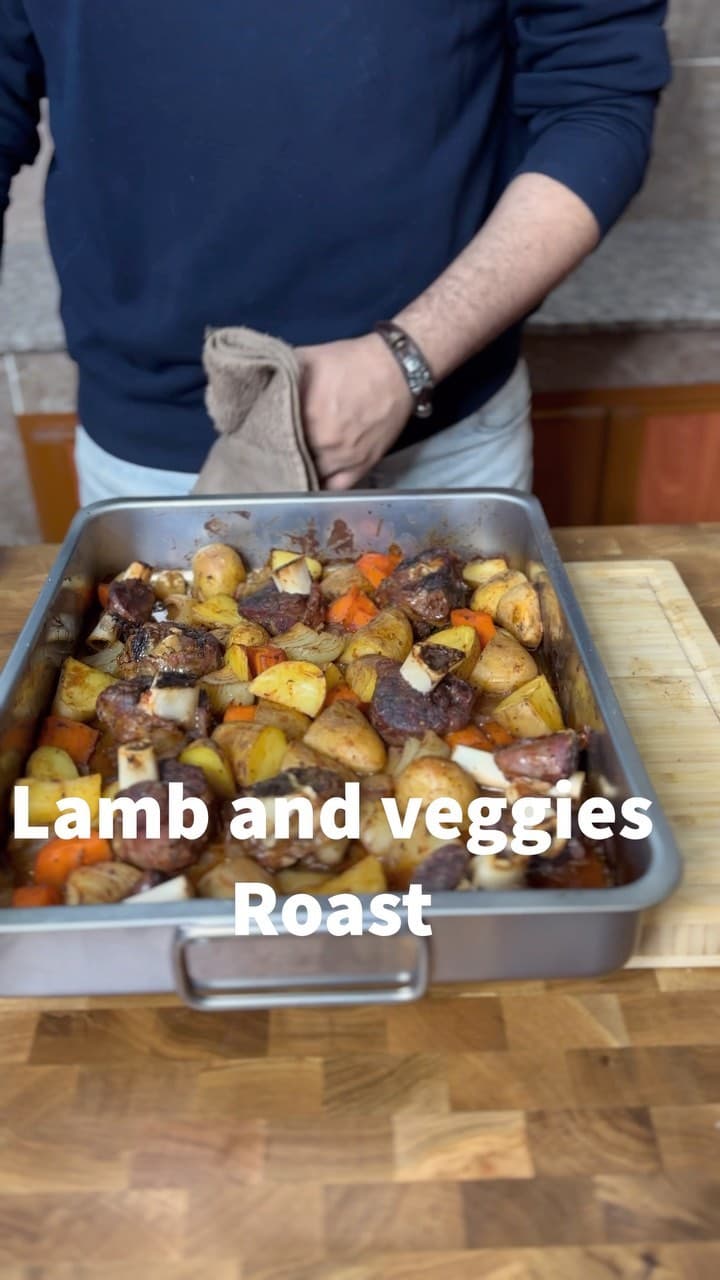 Lamb shanks and veggies roast