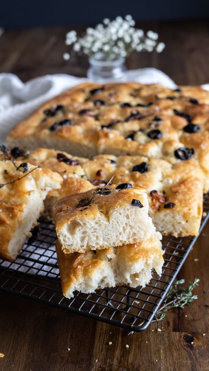 BAKED FOCACCIA WITH GARLIC AND OLIVES